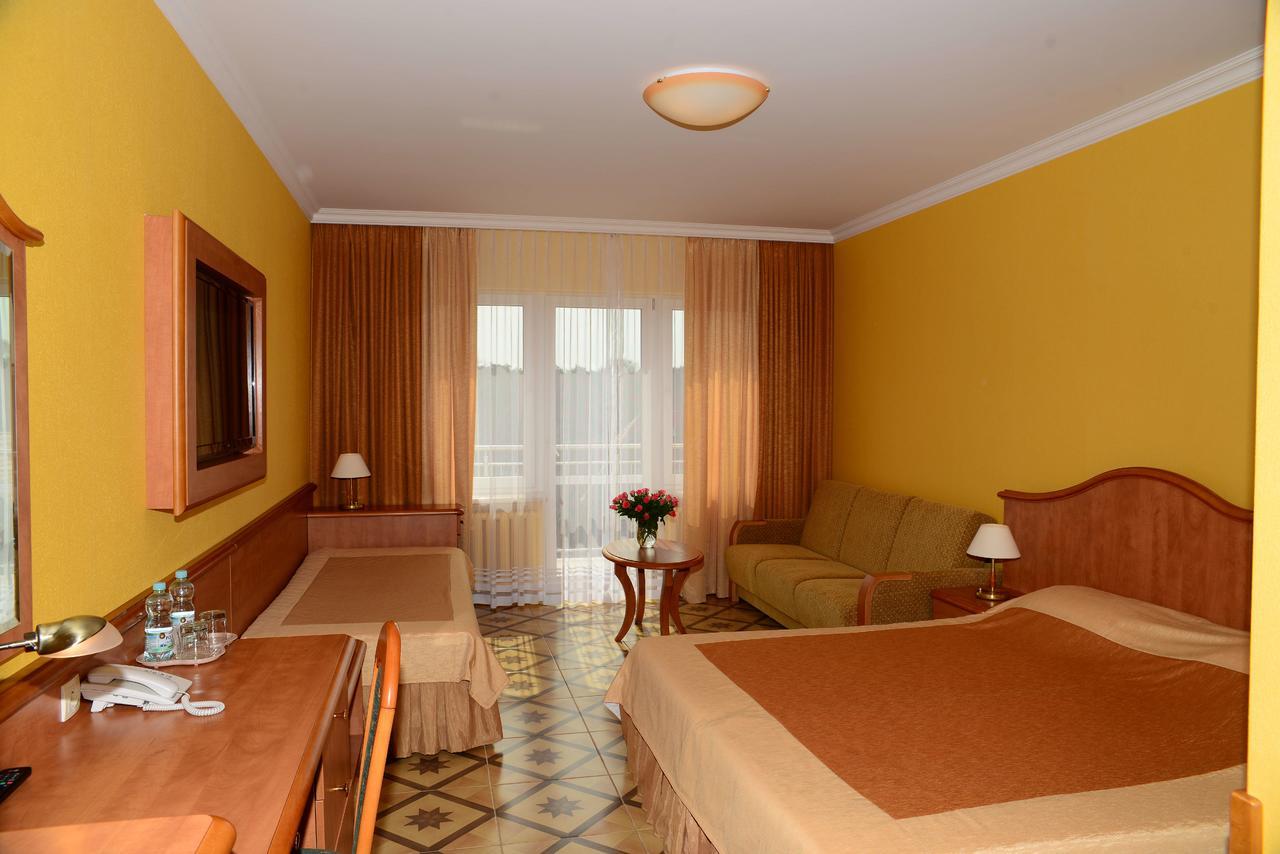 Hotel Polaris Свіноуйсьце Екстер'єр фото