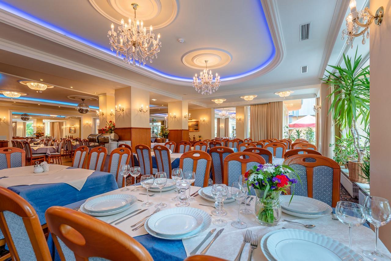 Hotel Polaris Свіноуйсьце Екстер'єр фото